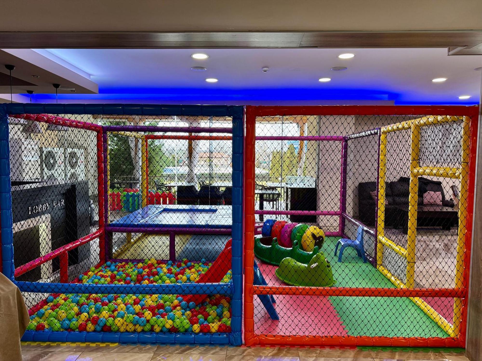 Spa Kompleks Raiski Kat Dimitrovgrad  Kültér fotó