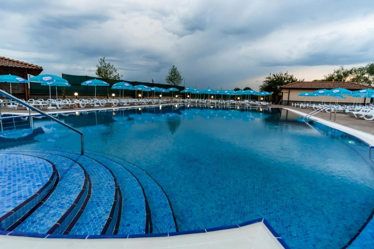 Spa Kompleks Raiski Kat Dimitrovgrad  Kültér fotó